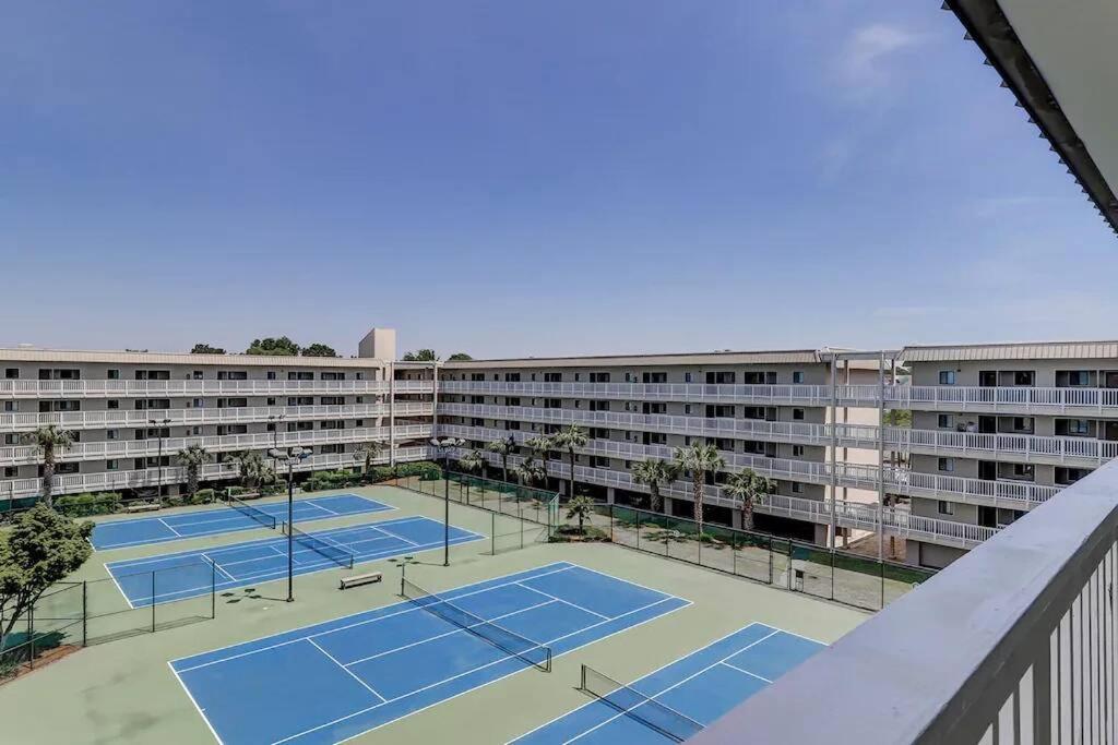 Resort Breeze- 2 Bedroom Pools, Hot Tub, Tennis, Beach Hilton Head Island Buitenkant foto