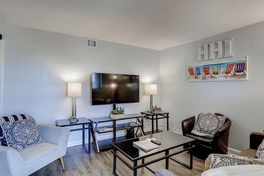 Resort Breeze- 2 Bedroom Pools, Hot Tub, Tennis, Beach Hilton Head Island Buitenkant foto
