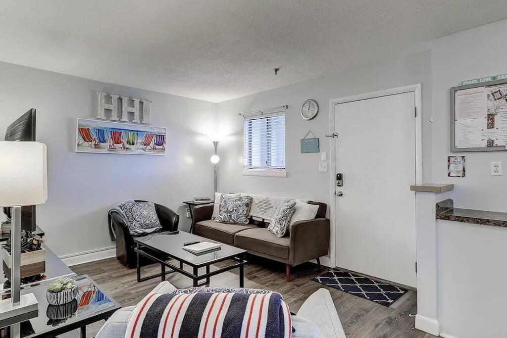 Resort Breeze- 2 Bedroom Pools, Hot Tub, Tennis, Beach Hilton Head Island Buitenkant foto
